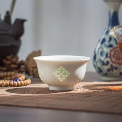 White Porcelain Linglong United Hearts Cup - 60ml